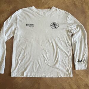 GAP White Long Sleeve Tee with Graphic Accents – Boys XXL (18–20)